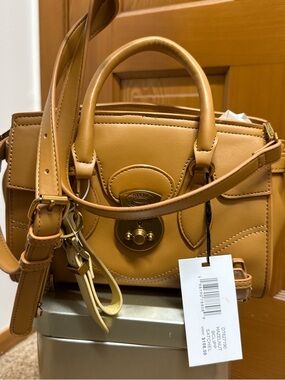 NWT Super cute Steve Madden Cognac Leather Satchel with Turn-Lock